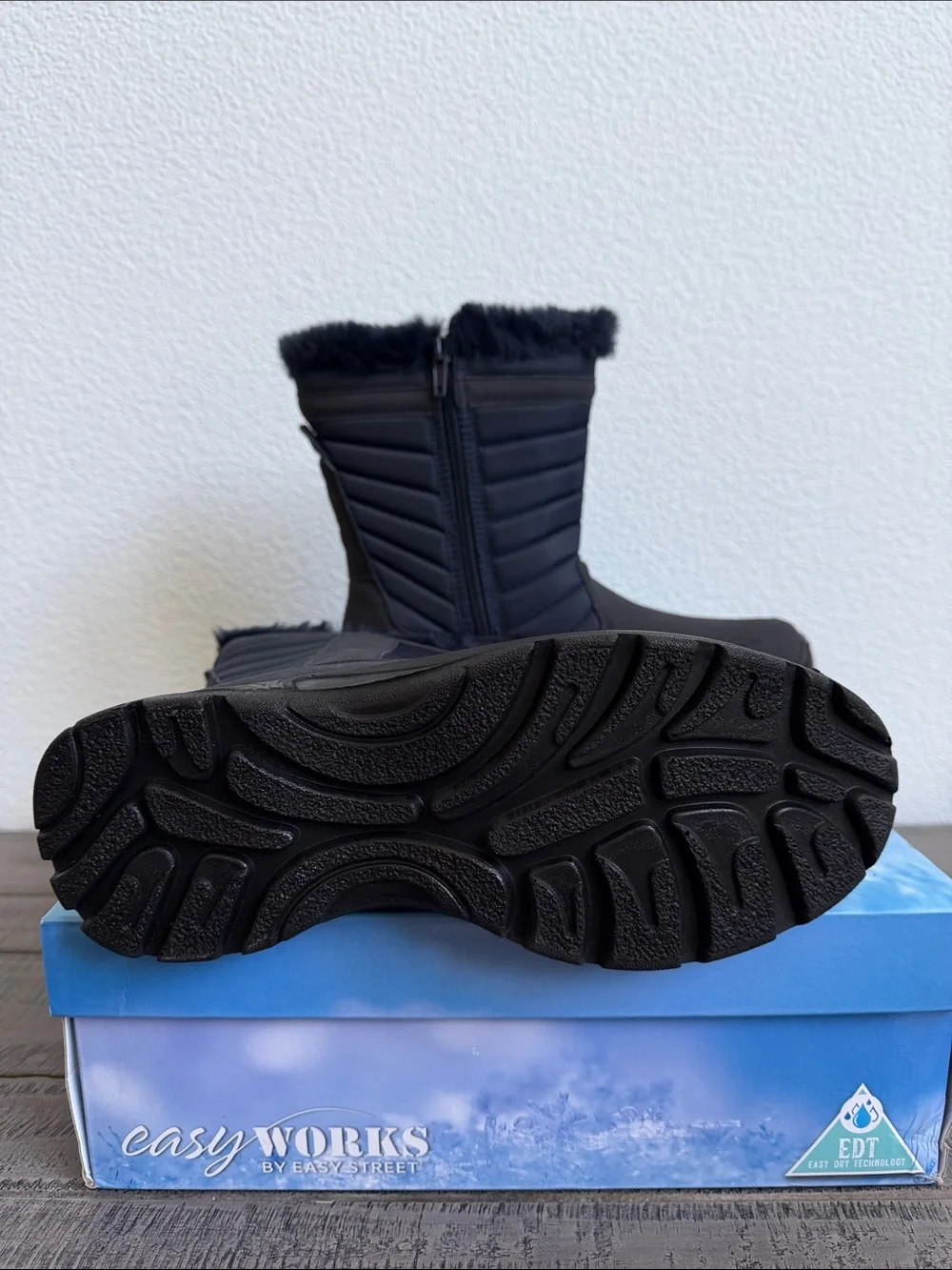 easy street Frazer Navy Insulated Winter Boots with Faux Fur Cuff NIB